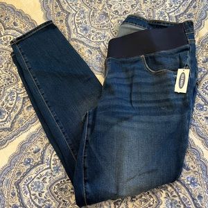 Old Navy Maternity Jeans